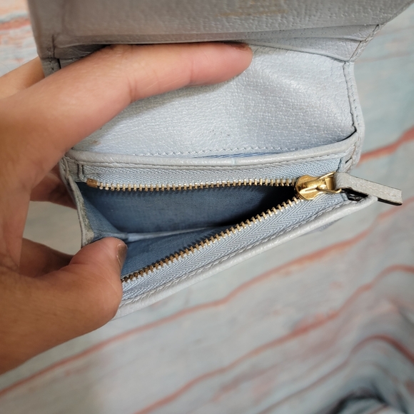 Final Price✅️ Authentic Limited Edition Gucci Floral wallet blue - Picture 15 of 17